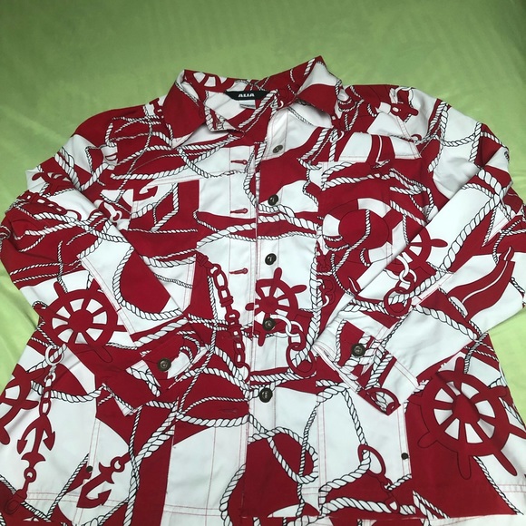 Alia Tops - Cool shirt/light jacket